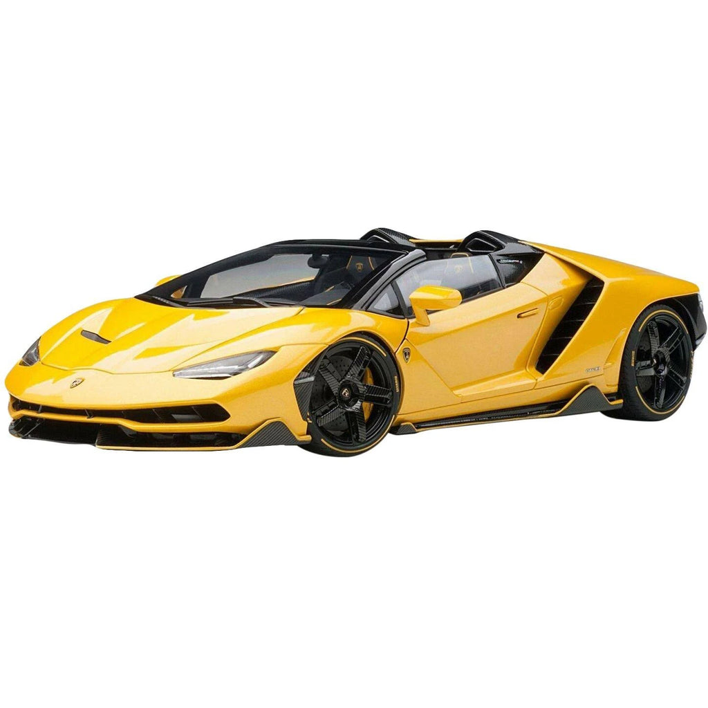 1/18 Pearl Yellow Model Car V87955