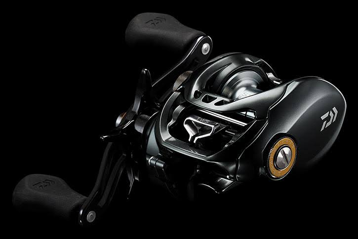 Baitcast Reel S5832