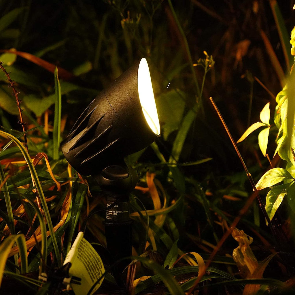 8 Pack 5 Watt LED Landscape Lights 2700K 400 Lumens S4243