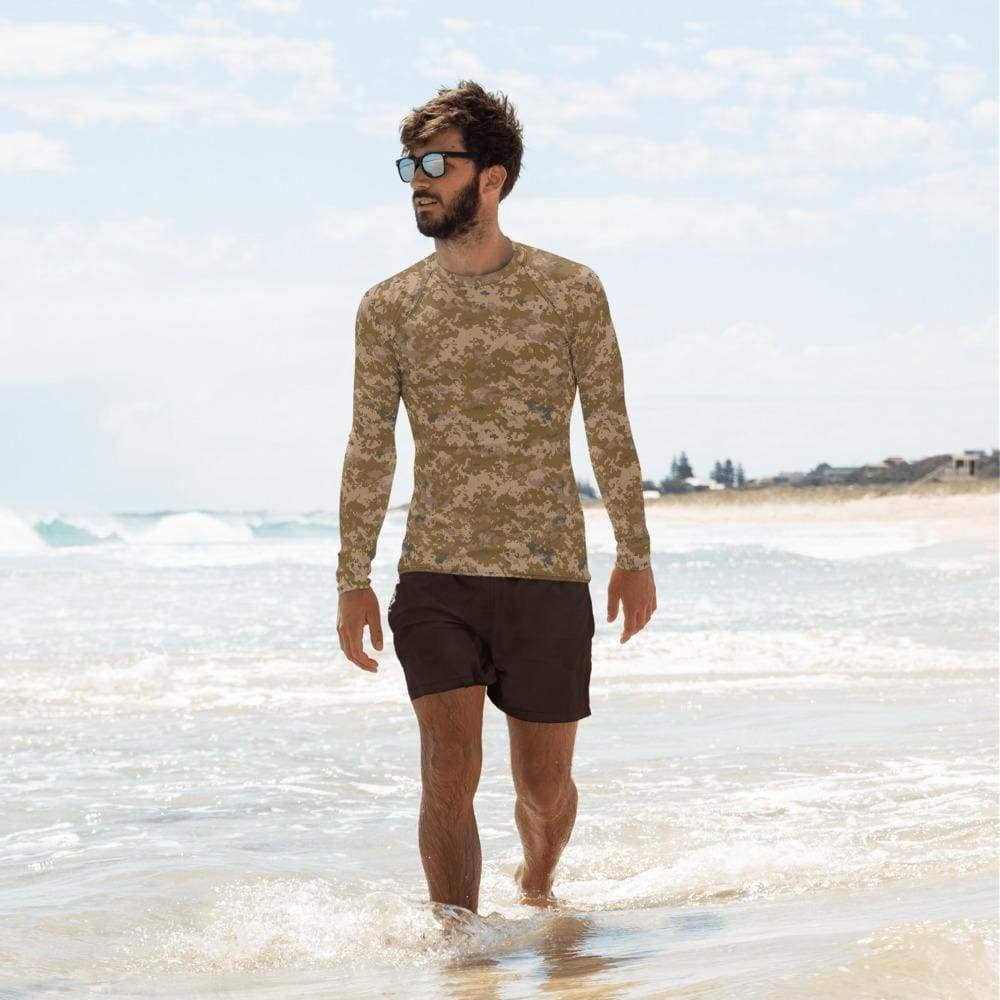 Men’s Camo Rash Guard Q82198