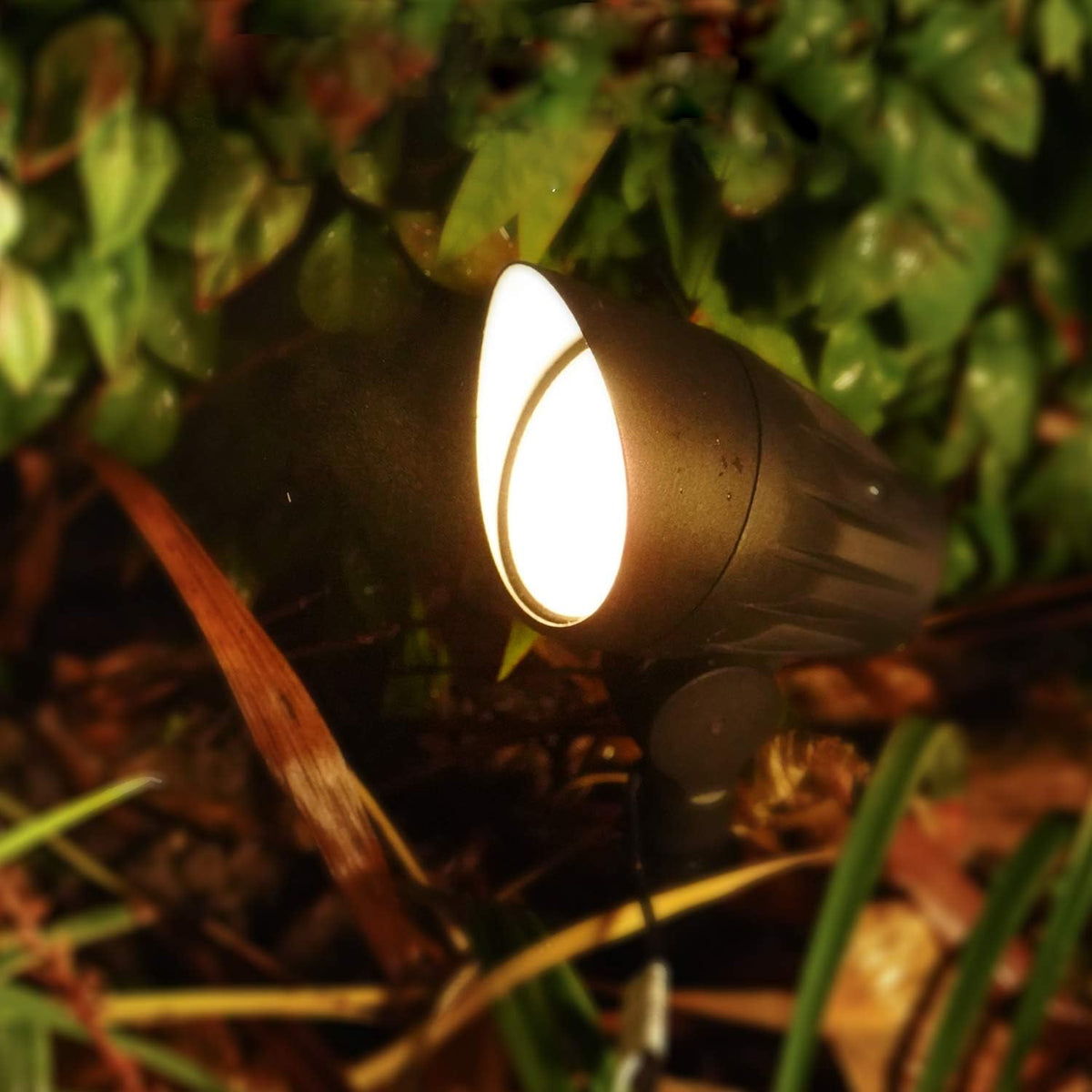 Halogen 50W Outdoor Spot Lights Waterproof Low Voltage Lighting with Spike Stand, 8 Pack F523522
