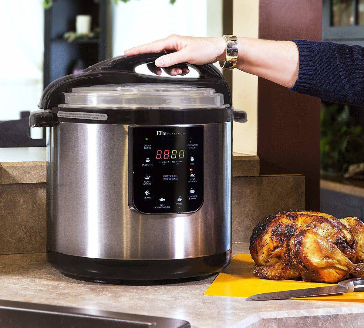 10 Quart Black Electric Pressure Cooker A5756