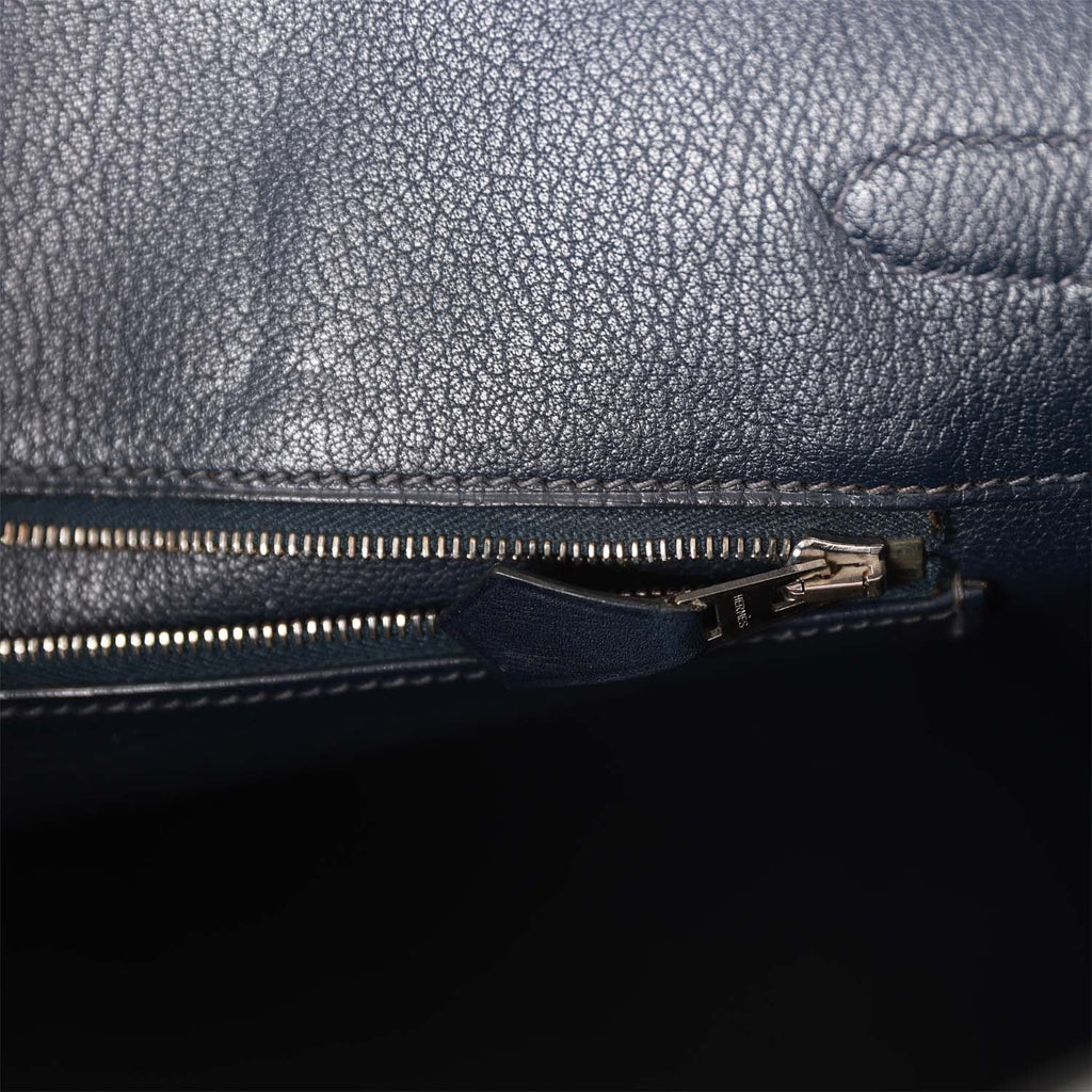 Vintage Box Leather Handbag N9403