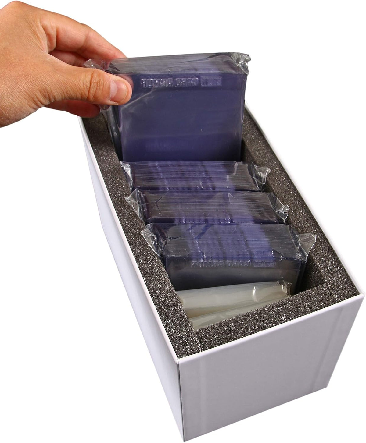 Semi Rigid Card Sleeves and Soft Sleeves with Foam Lined Heavy Duty Submission Box Y531428