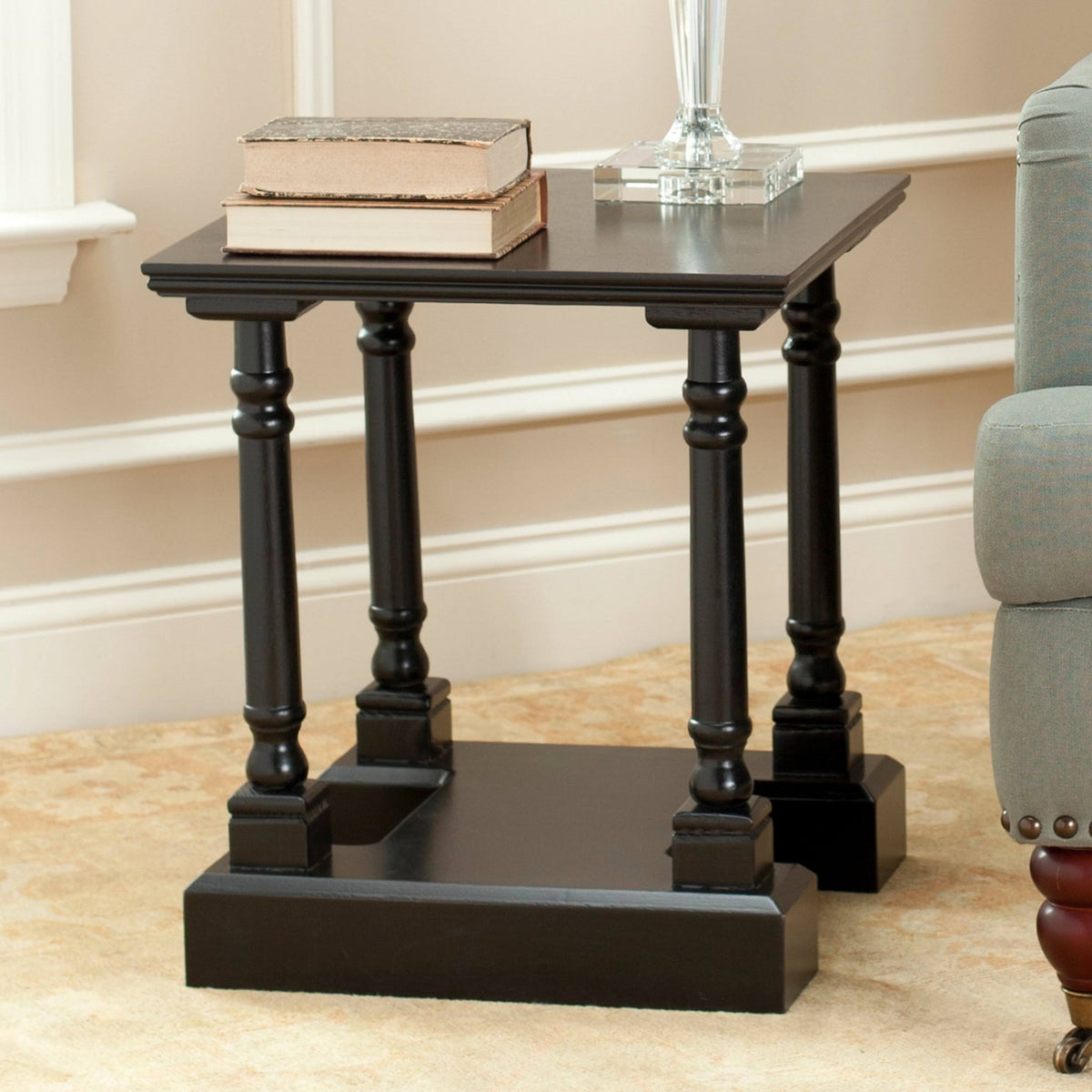 Black End Table Y5262
