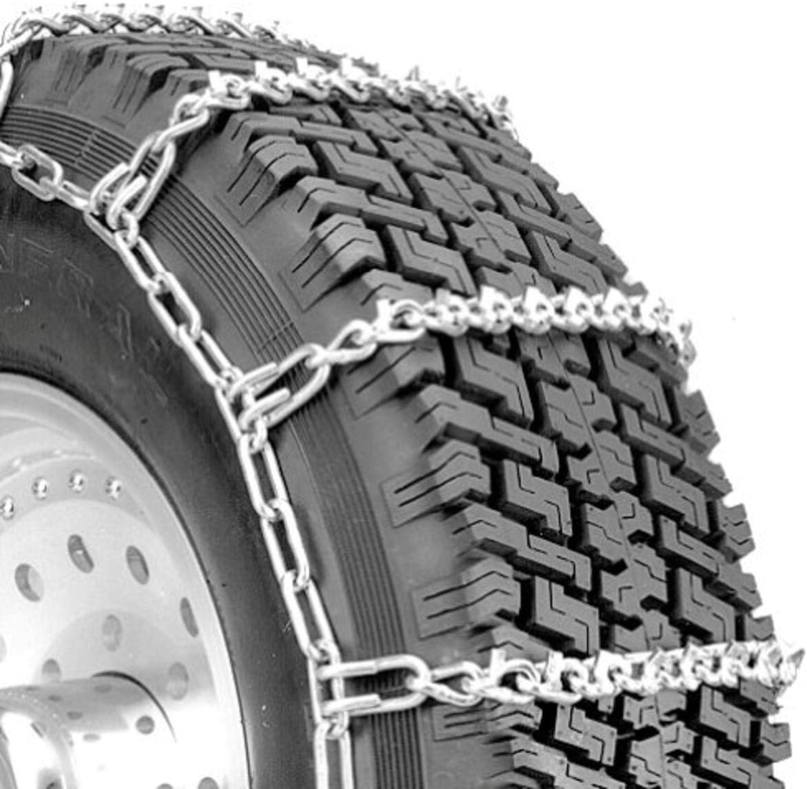 Set of 2 Light Truck Tire Traction Chain O22401