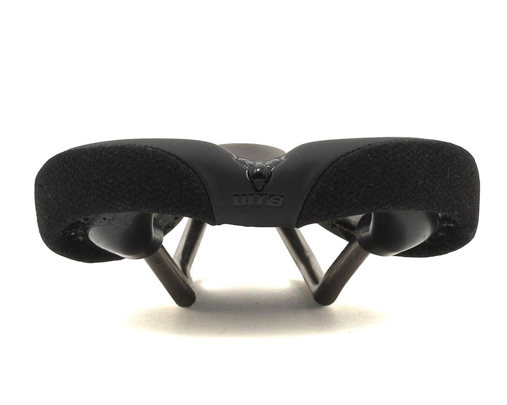 Black Saddle C5910