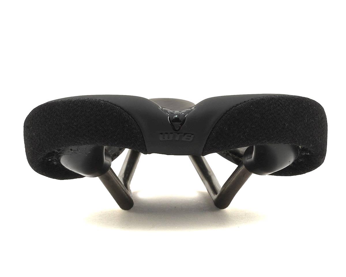 Black Saddle C5910