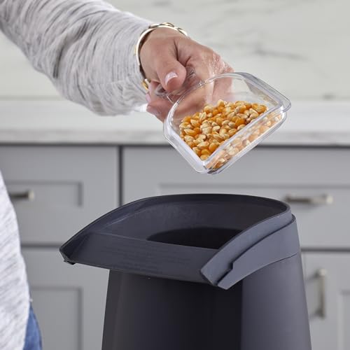 4-Quart Black Popcorn Machine P618088