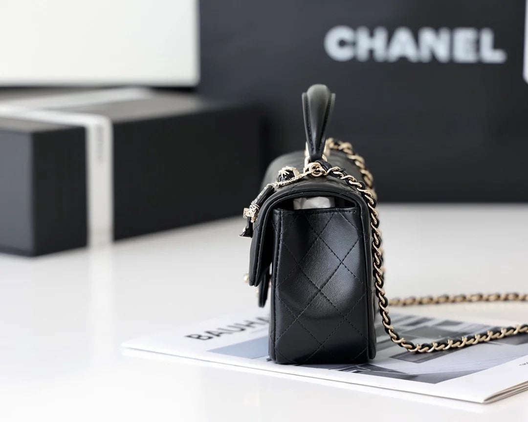 Black Mini Flapbag With Top Handle S103416
