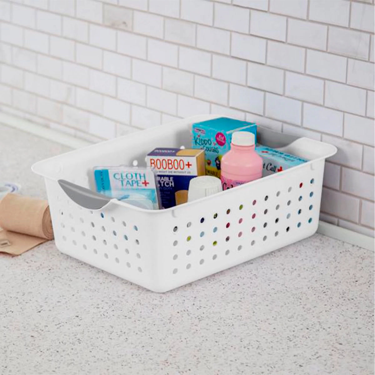 Medium White Plastic Storage Organizer Basket, 6 Pack I3583
