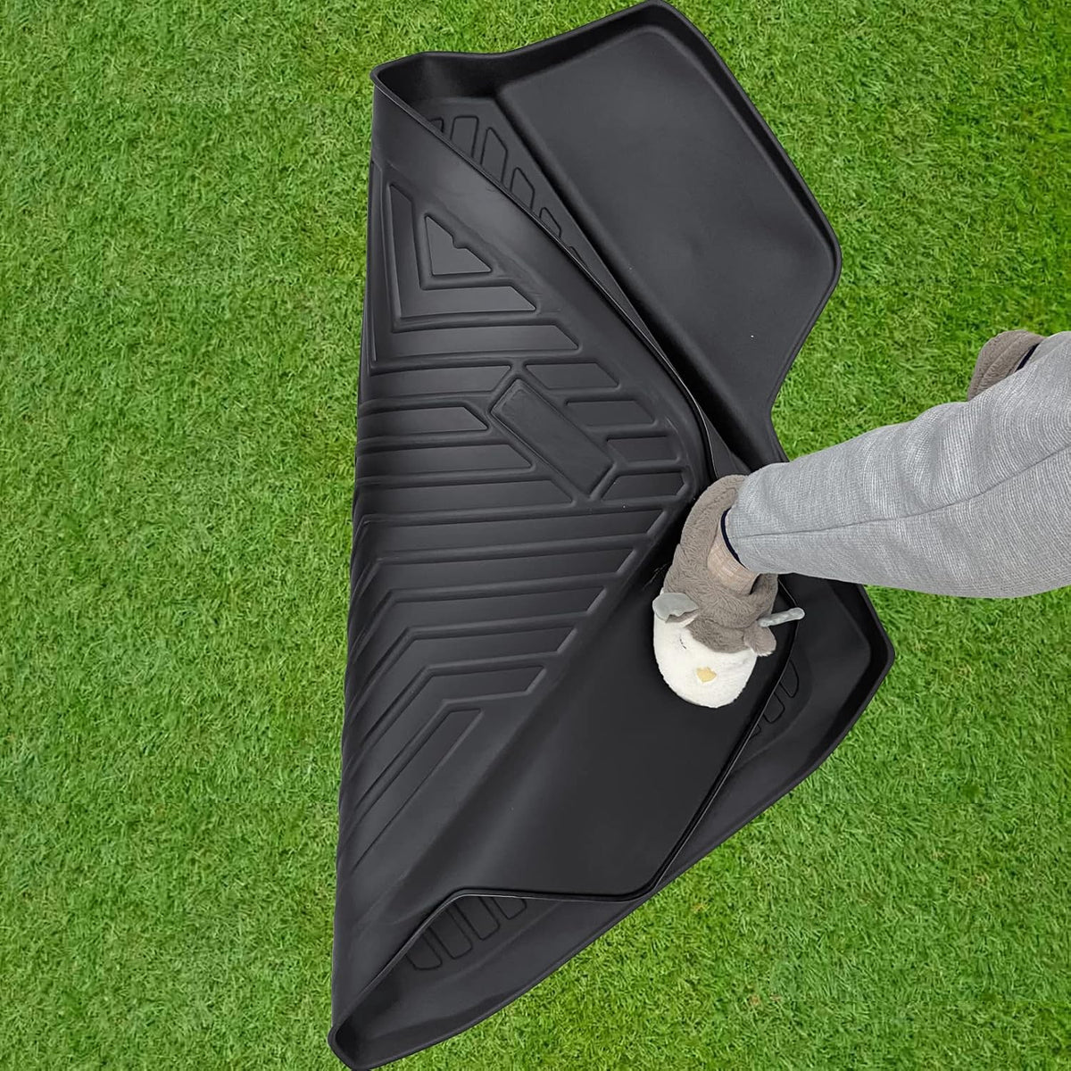 Black TPV Rear Trunk Cargo Mat H1904