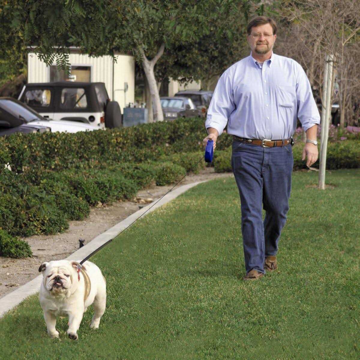 24 ft. Retractable Dog Leash K816