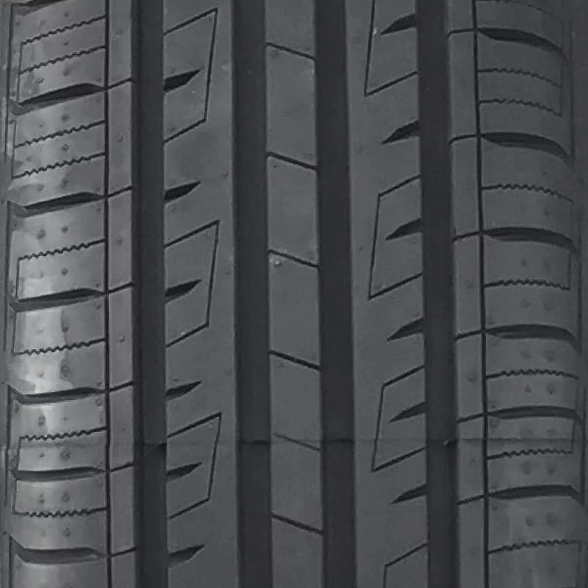 Set of 4 205/70R14 All Season Performance Tires W890