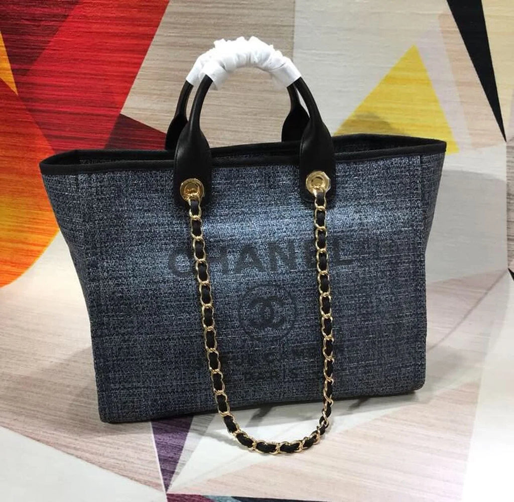 Black Tote O9048